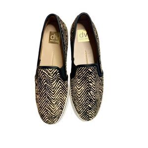 NWOT DV DOLCE VITA Animal Black/Tan Print Calf Hair Slip On Sneakers Sz 9.5